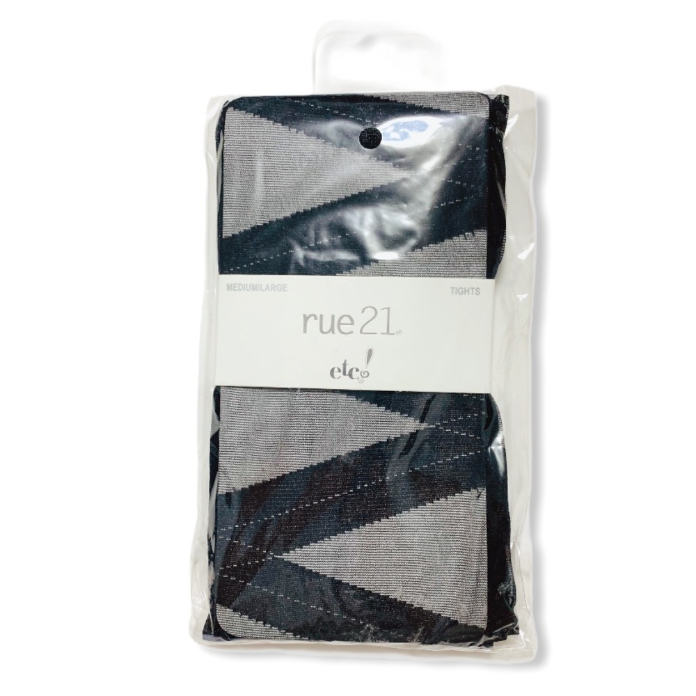 Argyle Pattern Tight In Black
